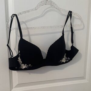 Victoria's Secret Black and White Floral Bra